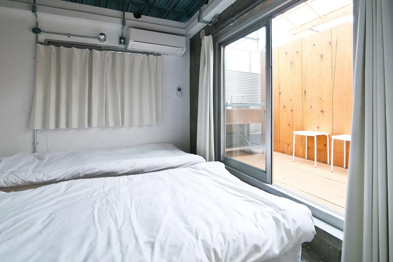New World Inn Osaka Hostel